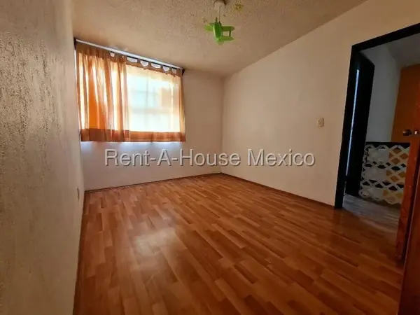 Casa en venta en Palo Solo, Huixquilucan — foto 3 de 17