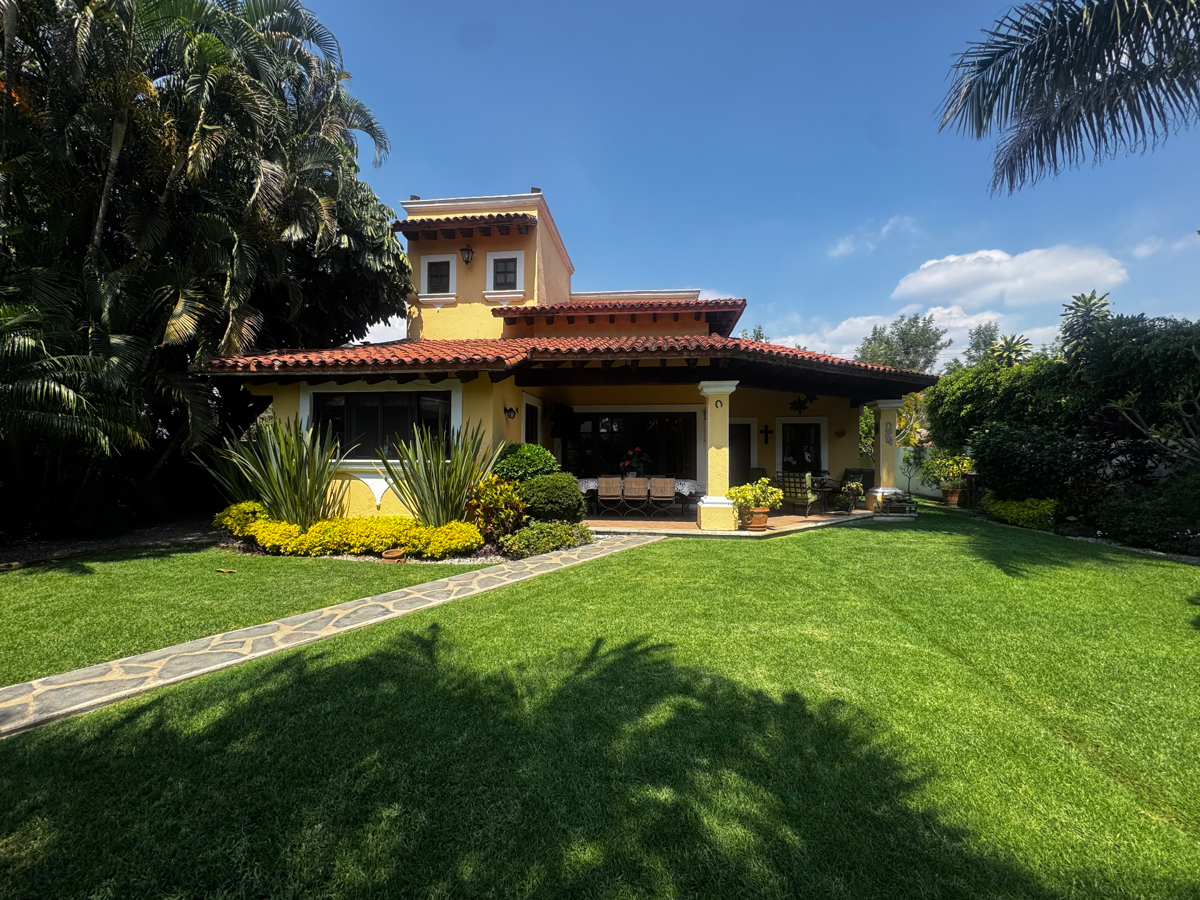 Casa en venta en Residencial Sumiya, Jiutepec — foto 1 de 35