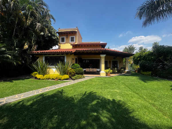 Casa en Venta en Residencial Sumiya, Jiutepec, Morelos