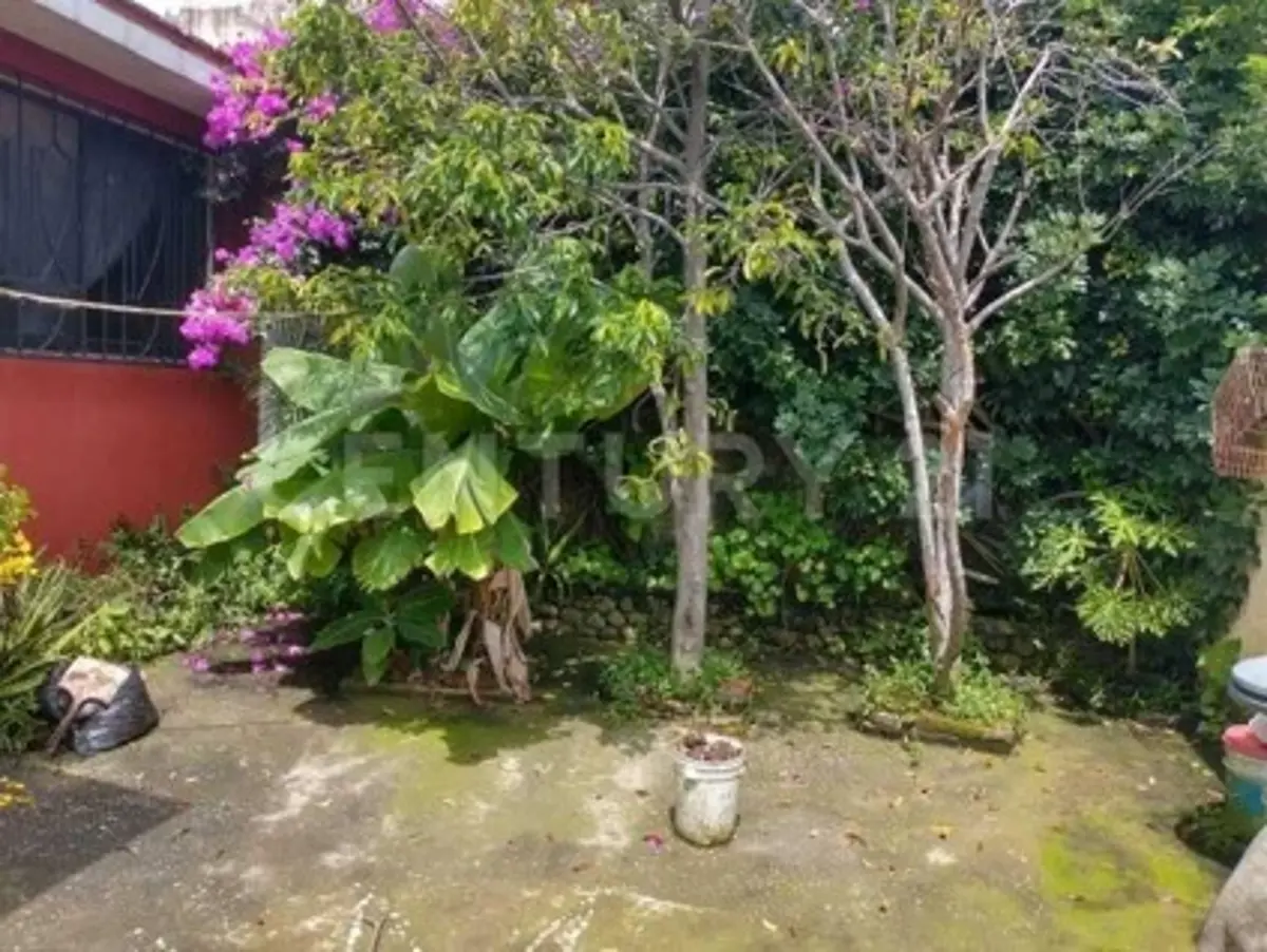 Casa en venta en Lomas de Tetela, Cuernavaca — foto 1 de 25