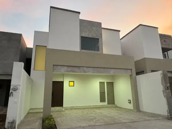Casa en venta en Los Viñedos, Torreón — foto 2 de 24