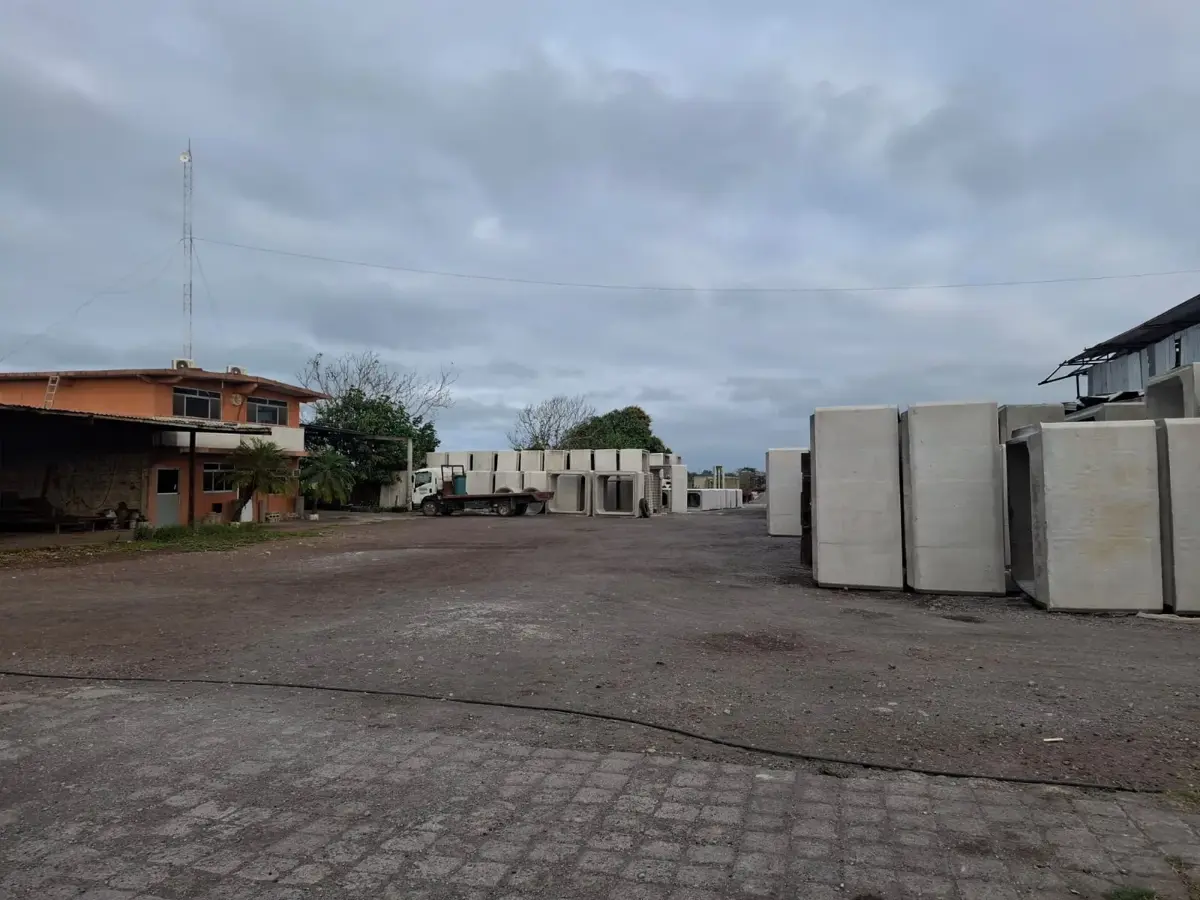 Terreno en venta en Medellín, Medellín de Bravo — foto 1 de 28