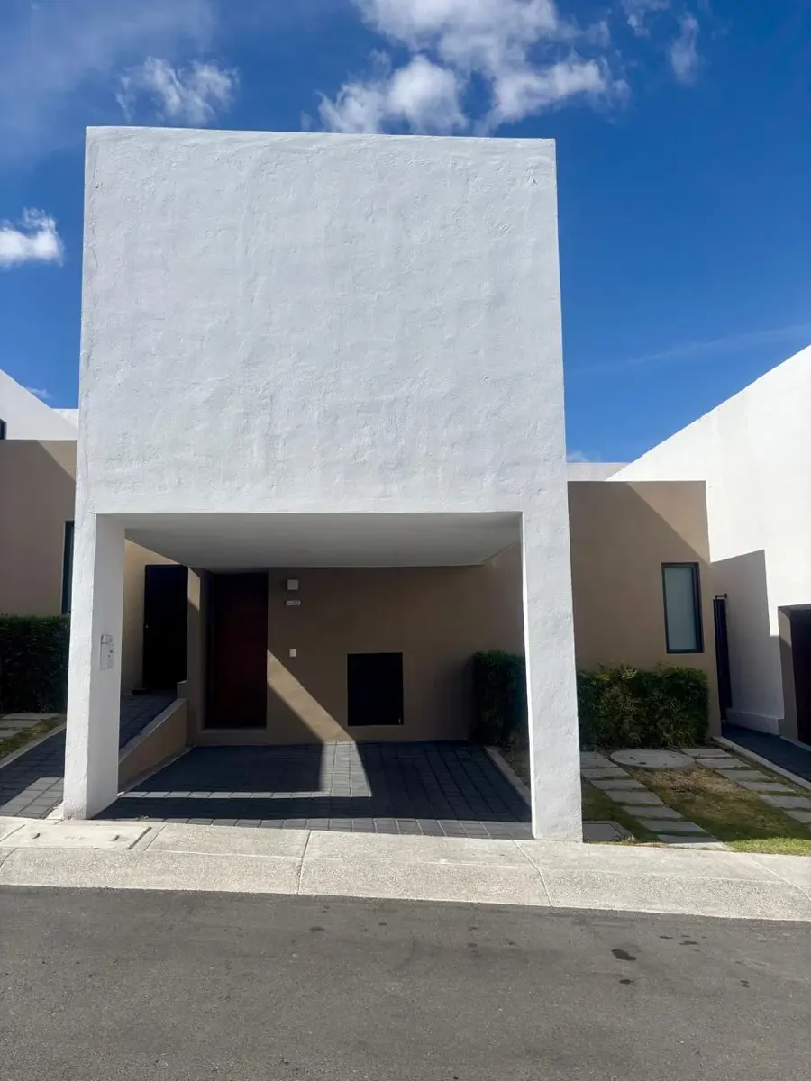Casa en renta en Zibatá, El Marqués — foto 1 de 15