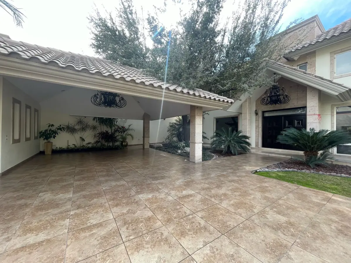 Casa en renta en Residencial el Fresno, Torreón — foto 1 de 23