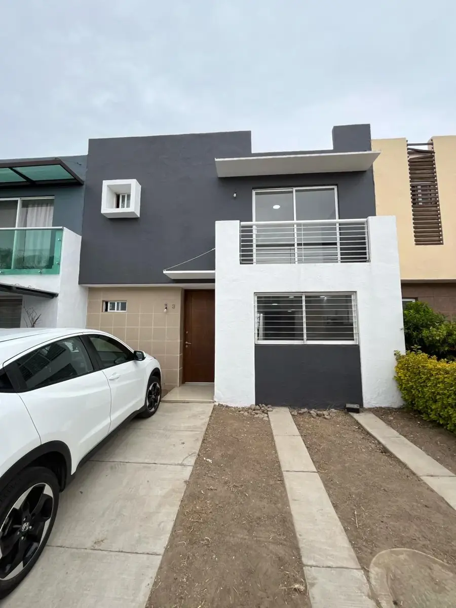 Casa en venta en Campo Real, Zapopan — foto 1 de 30