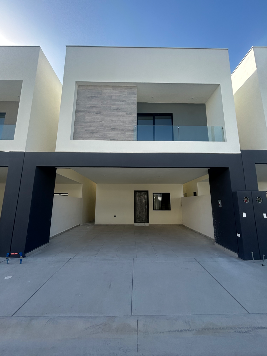 Casa en venta en Residencial Santuario, García — foto 1 de 15