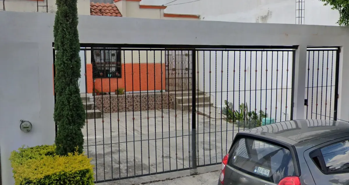 Casa en venta en Lomas de Calamaco, Victoria — foto 1 de 12