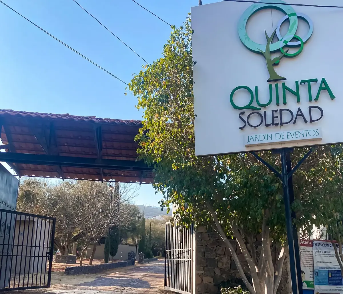 Local en venta en Los Olvera, Corregidora — foto 1 de 18