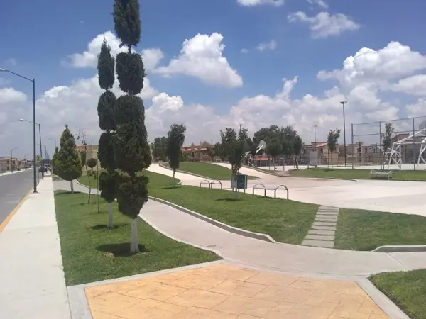 Casa en venta en Real Granada, Tecámac — foto 3 de 12