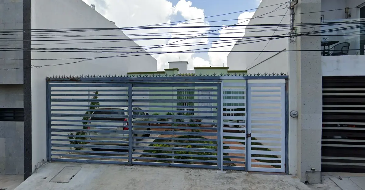 Casa en venta en Lomas de Calamaco, Victoria — foto 1 de 12