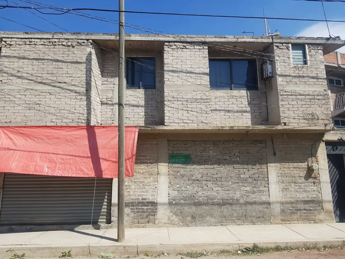 Casa en venta en Chalco de Díaz Covarrubias Centro, Chalco — foto 1 de 12