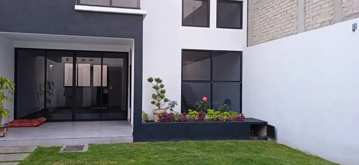 Casa en venta en Santo Tomas, Ixtapaluca — foto 1 de 18