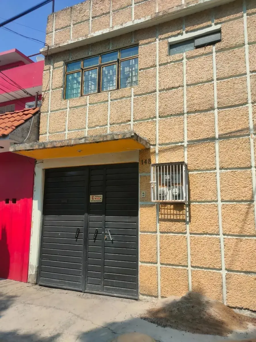 Casa en venta en General José Vicente Villada, Nezahualcóyotl — foto 1 de 16