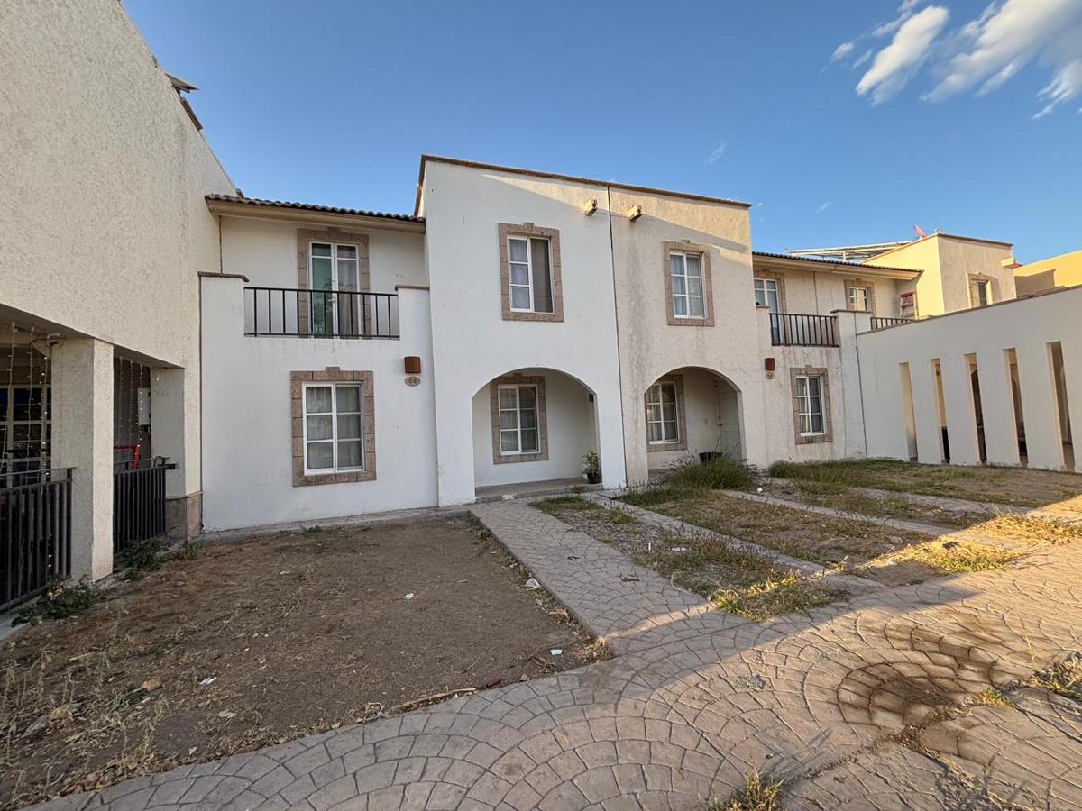 Casa Amueblada en Renta en Villas Santorini, Torreón