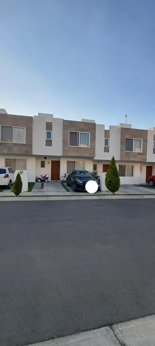 Casa en venta en Paseos del Bosque, Corregidora — foto 1 de 11