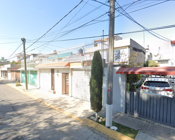 Casa en venta en Bosques de Aragon, Nezahualcóyotl — foto 3 de 7