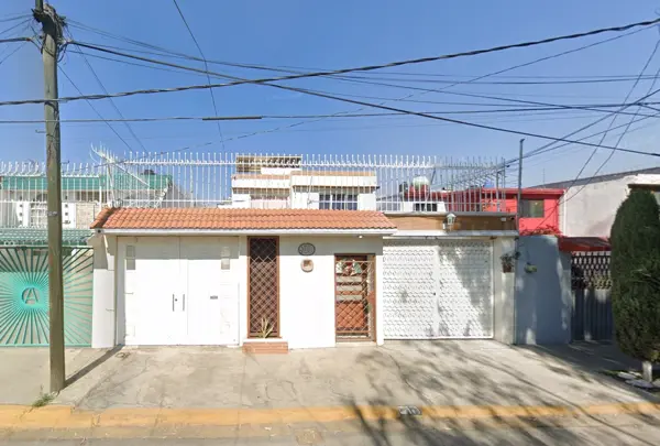 Casa en venta en Bosques de Aragon, Nezahualcóyotl — foto 2 de 7