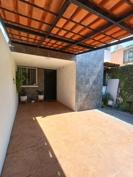 Casa en venta en Villas Los Cantaros, San Pedro Tlaquepaque — foto 2 de 34