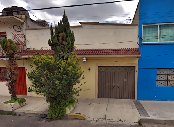 Casa en venta,  recuperación bancaria, colonia  Casas Alemán, Gustavo A. Madero, CDMX