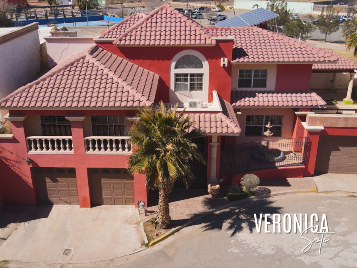 Casa en venta en Bosques de Senecu, Juárez — foto 1 de 32