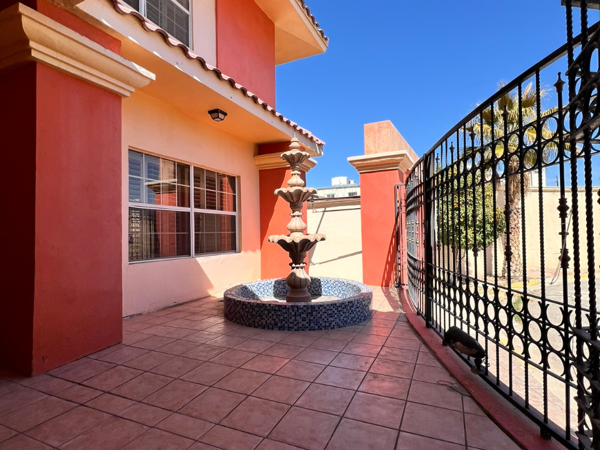 Casa en venta en Bosques de Senecu, Juárez — foto 2 de 32