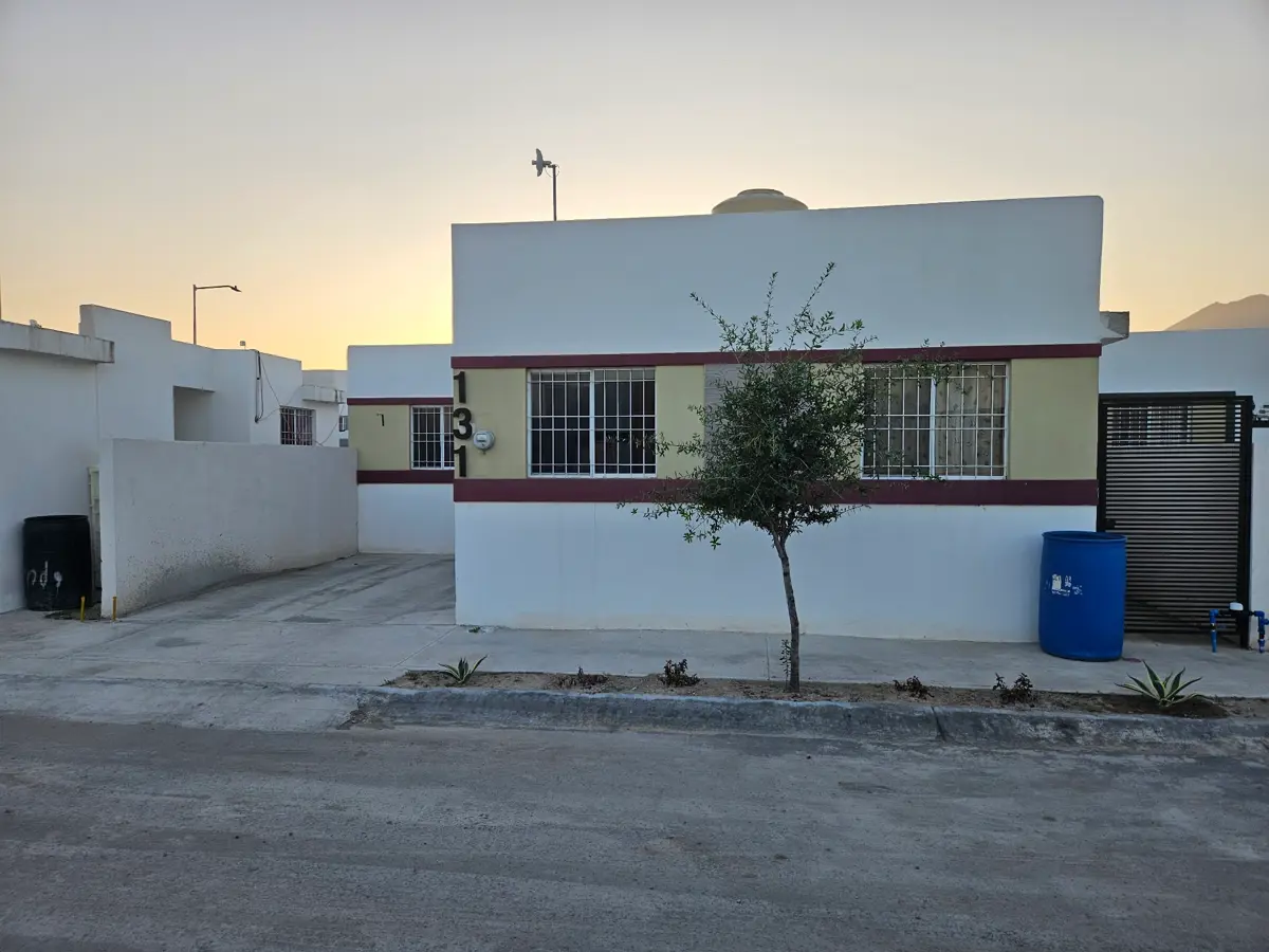 Casa en venta en Valle del Jaral, El Carmen — foto 1 de 14