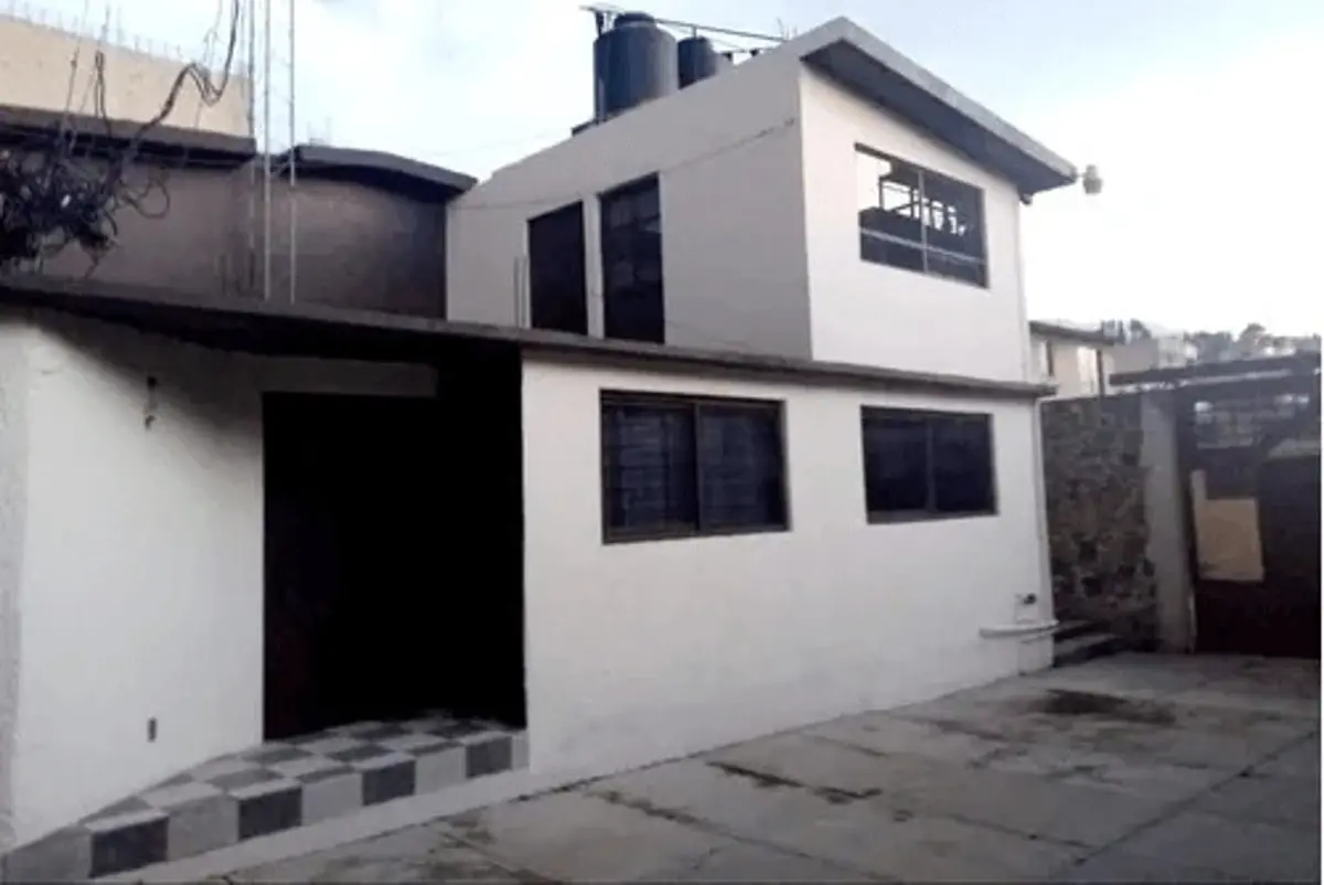 Casa en venta en San Andres Ahuayucan, Xochimilco — foto 1 de 12