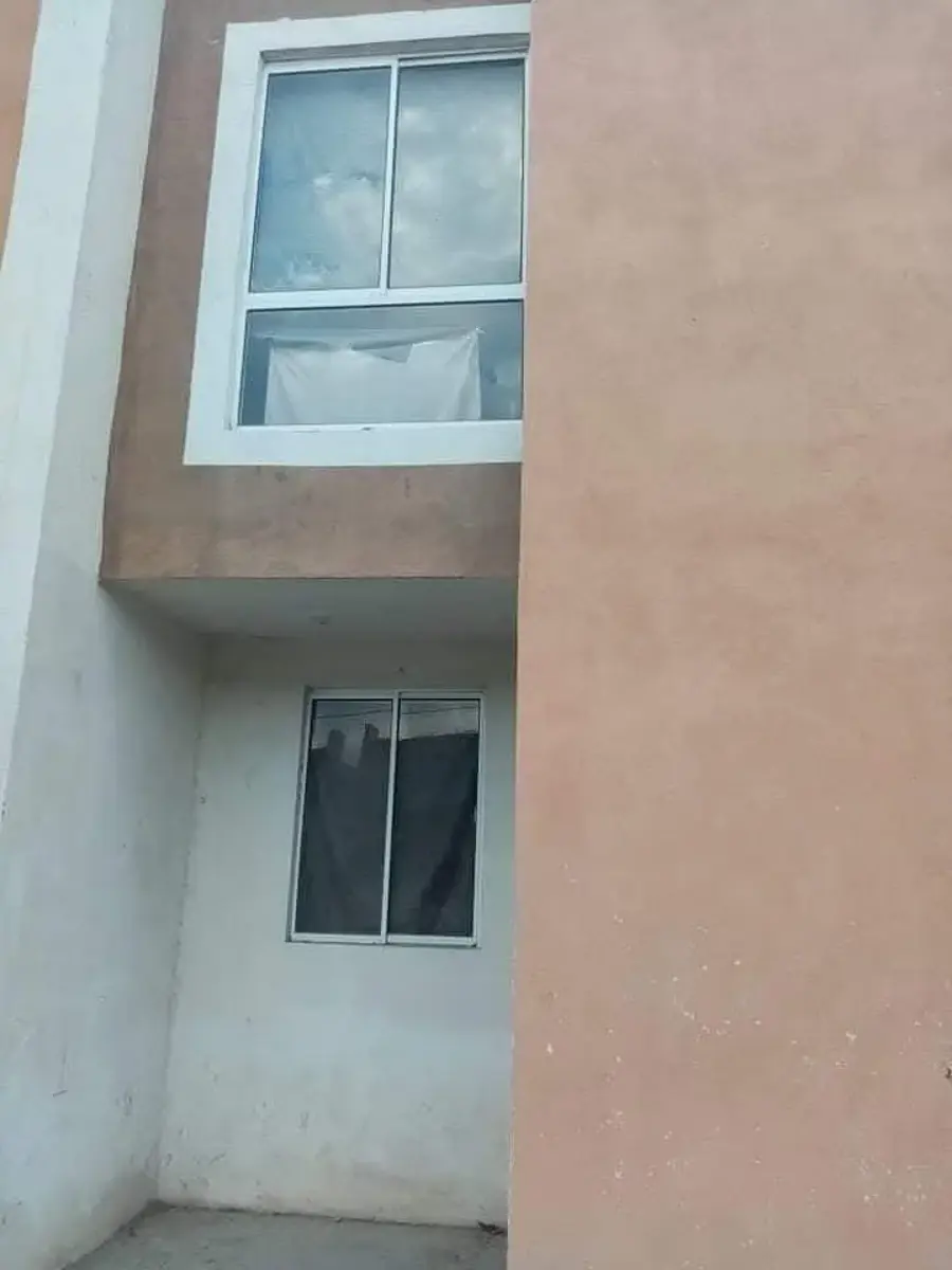 Casa en venta en Portal del Parque, García — foto 1 de 11