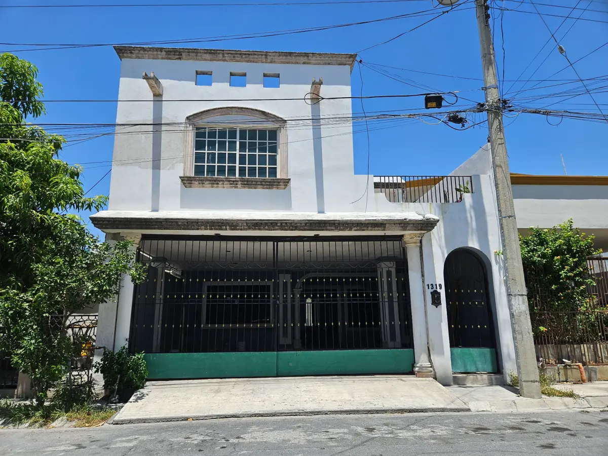 Casa en venta en La Hacienda, Guadalupe — foto 1 de 8