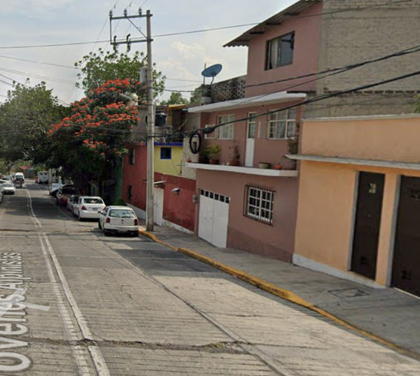 Casa en venta en Lázaro Cárdenas 1ra. Sección, Tlalnepantla de Baz — foto 2 de 7