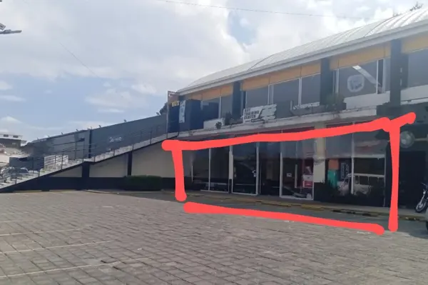Local en renta en Xinantecatl, Metepec — foto 3 de 5