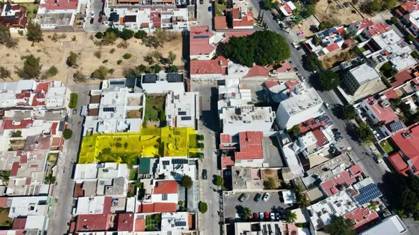 Casa en venta en Jardines del Moral, León — foto 2 de 18