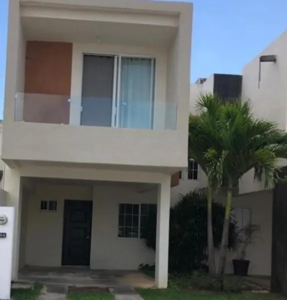 Casa en venta en La Guadalupana, Solidaridad — foto 2 de 11