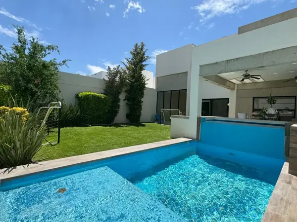 Casa en renta en Las Trojes, Torreón — foto 2 de 10
