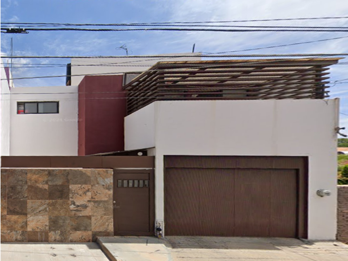 Casa en venta en Lomas de Bernardez, Guadalupe — foto 1 de 11
