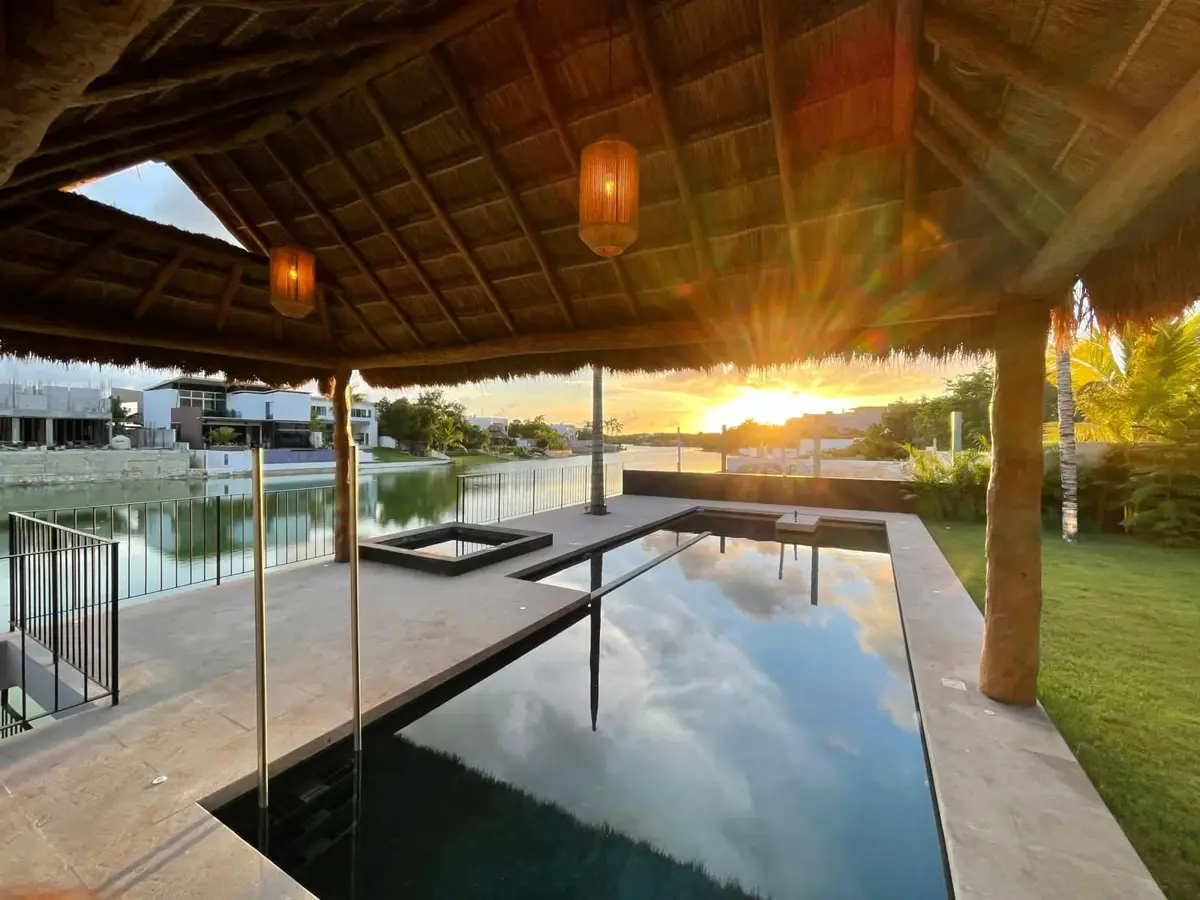 Casa en venta en Lagos del Sol, Benito Juárez — foto 1 de 18