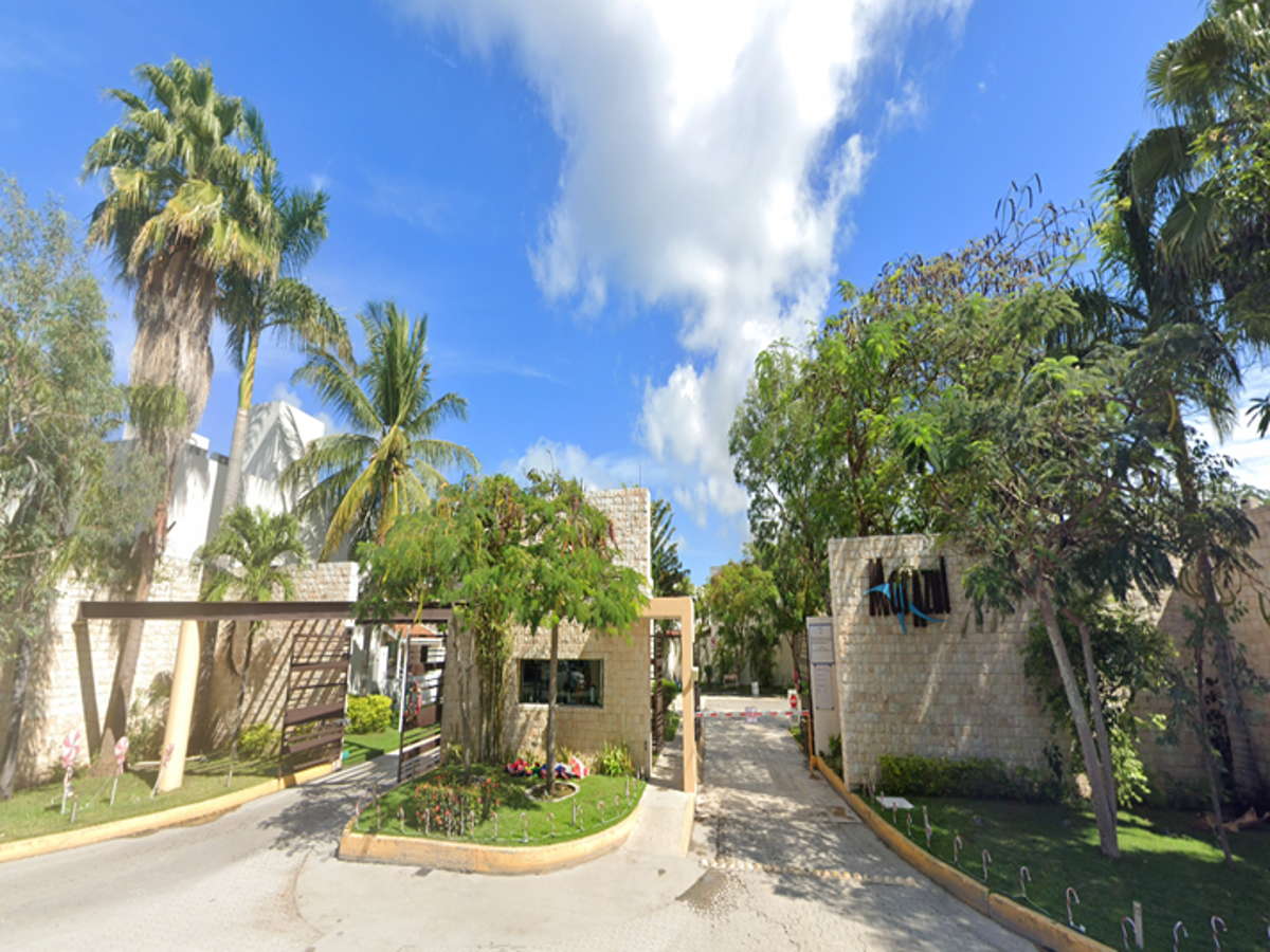 Casa en venta en Club Residencial Azul, Carmen — foto 1 de 11