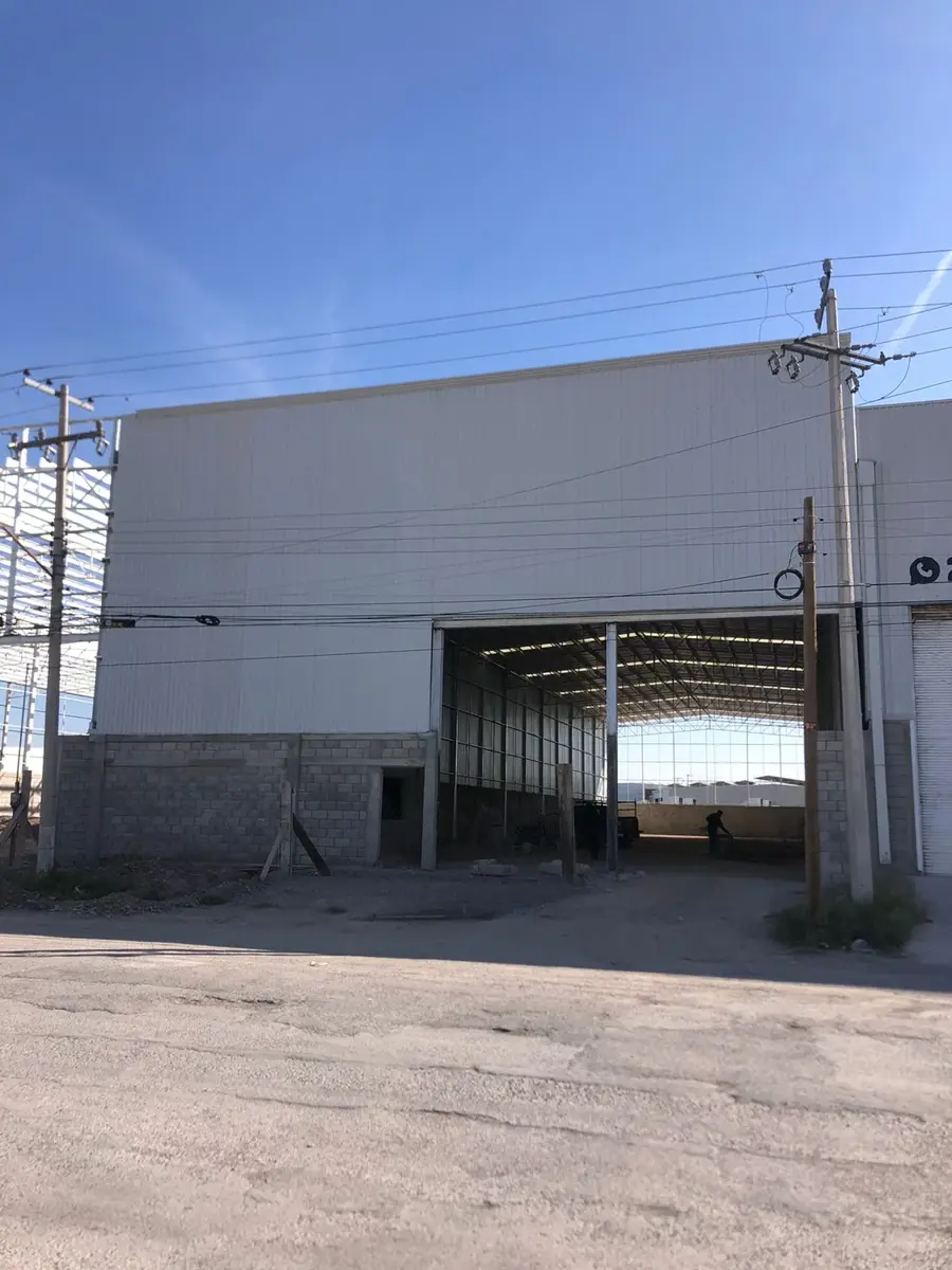 Bodega en Renta en Parque Industrial Oriente, Torreón, Ideal para Actividades Productivas