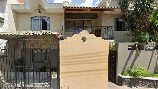 Casa en Remate en Santa Elena de la Cruz, Guadalajara, Jalisco