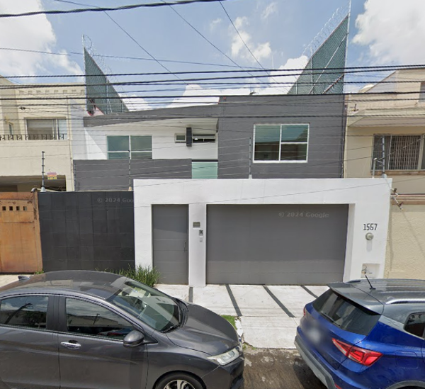 Casa en venta en Colomos Providencia, Guadalajara — foto 2 de 13