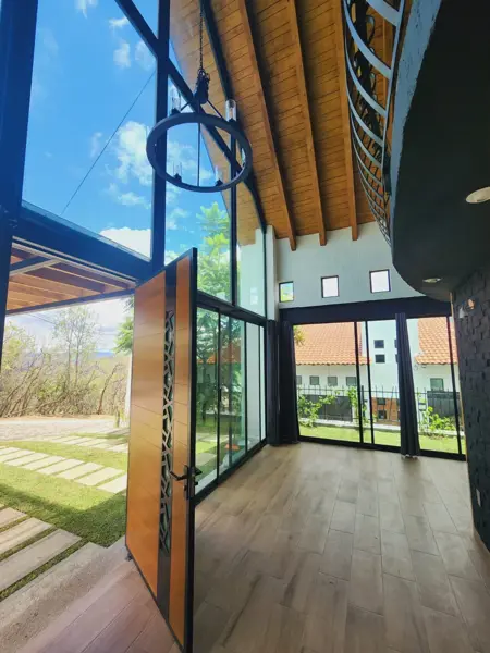 Casa en venta en Rancho San Diego, Ixtapan de la Sal — foto 2 de 30