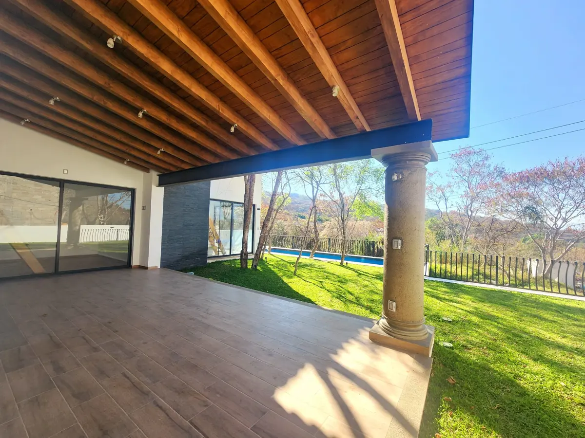 Casa en venta en Rancho San Diego, Ixtapan de la Sal — foto 1 de 20