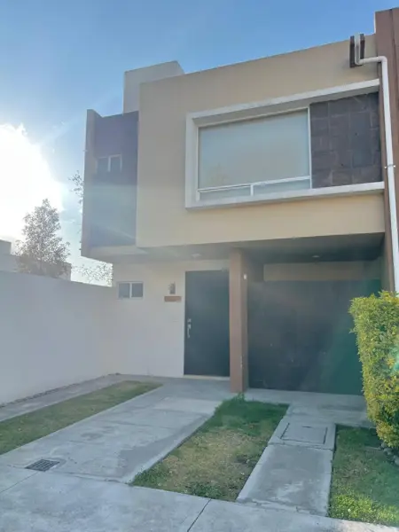 Casa en renta en San Mateo Otzacatipan, Toluca — foto 2 de 15