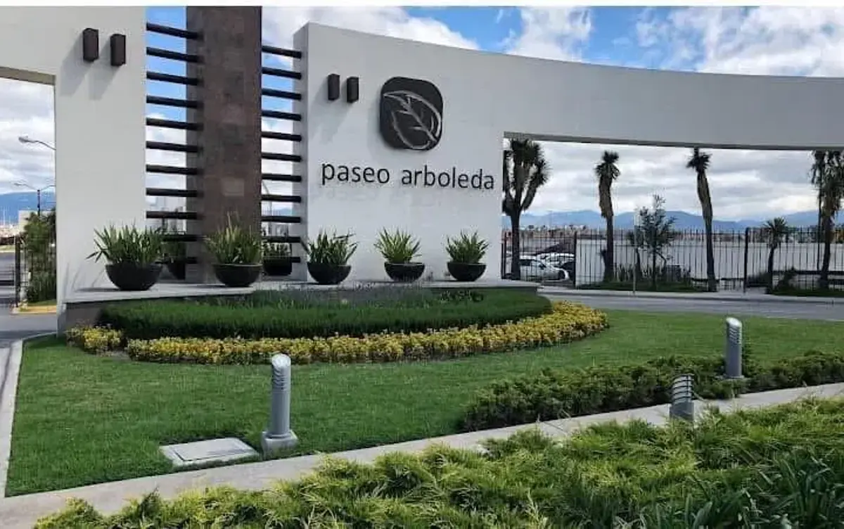 Casa en renta en San Mateo Otzacatipan, Toluca — foto 1 de 15