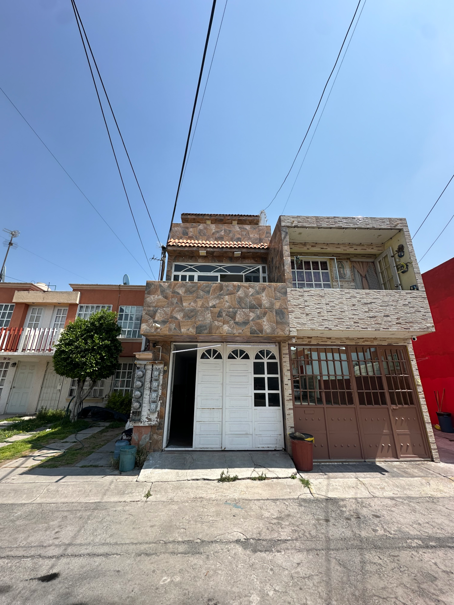 Casa en venta en Los Héroes Tecámac, Tecámac — foto 1 de 25
