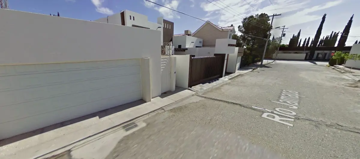 Casa en venta en Santa Cecilia, Juárez — foto 1 de 10
