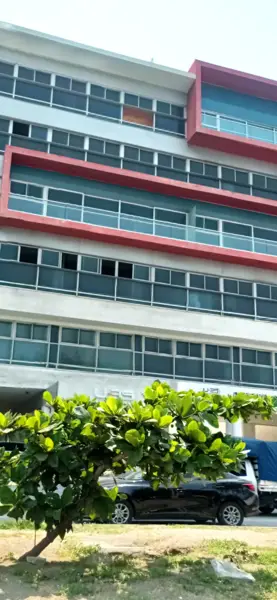 Oficina en venta en Jardines de Virginia, Boca del Río — foto 2 de 39