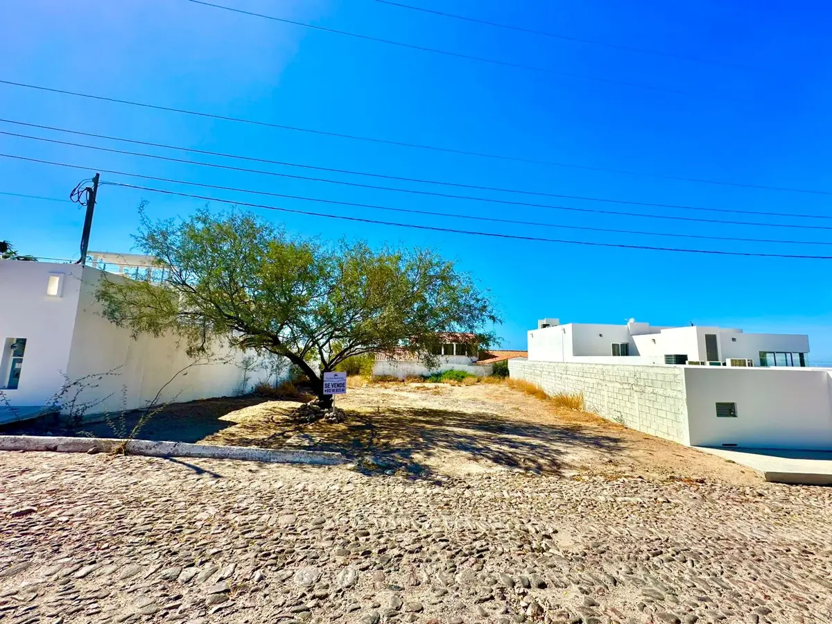 Terreno en venta en Lomas de Palmira, La Paz — foto 1 de 4