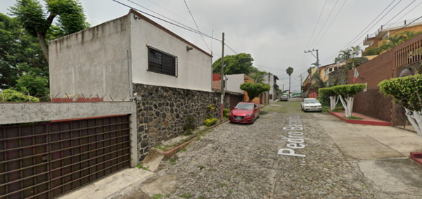 Casa en venta en Lomas de Cortes, Cuernavaca — foto 2 de 12