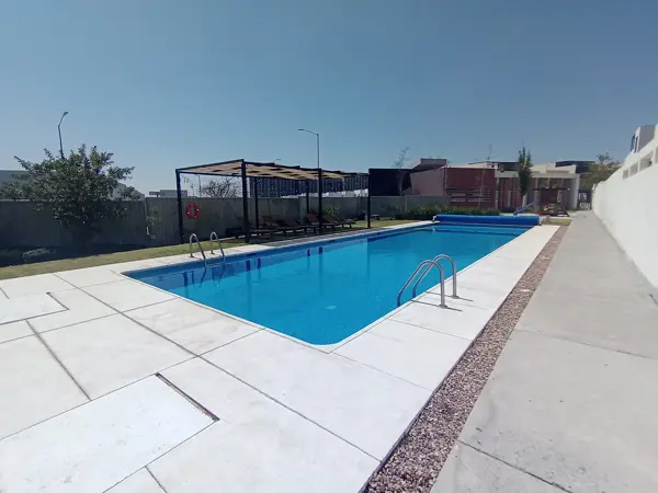 Casa en Venta y Renta en Altos Juriquilla, Querétaro, Querétaro